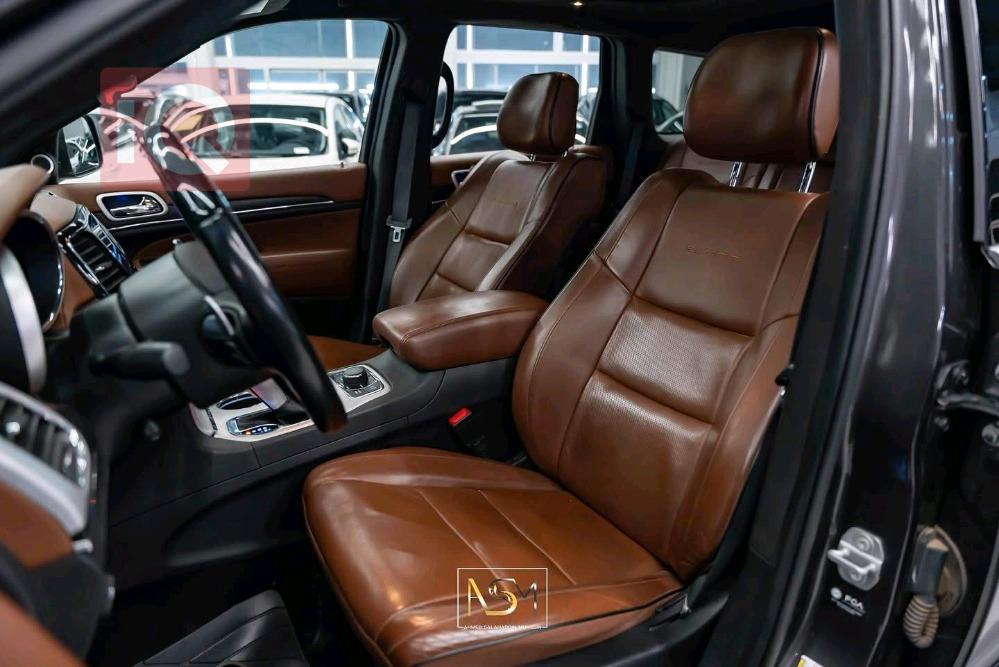 جيب جراند شيروكي